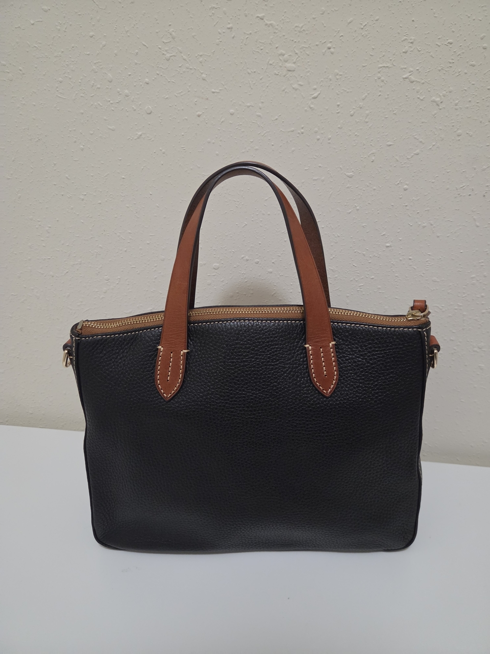 Dooney & Bourke Black Pebble Leather Bag-Small Daniele - Picture 4 of 6